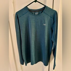 Arc’teryx CORMAC CREW NECK SHI Long Sleeve MEN'S - Medium